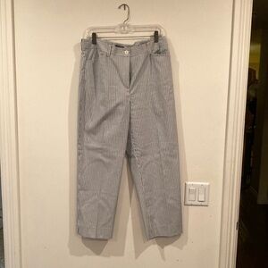 Jones of New York blue and white cropped pants sz 12 with stretch